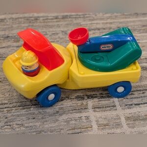 LITTLE TIKES Vintage 80s cherry Picker Yellow and Blue Construction Toy Vehicle